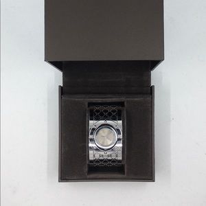 Gucci Twirl 112 Cuff Bangle Watch